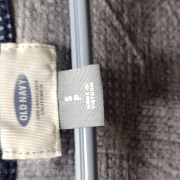 Designs and Stretchy! - Picture 3 of 4